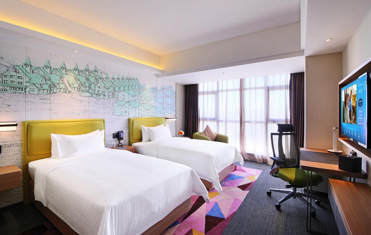 Hampton By Hilton Beihai Eksteriør billede